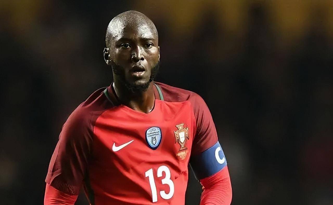 包含荆楚鲸鲨队鏖战海滨黑豹队,举重季后赛守住胜果,替补奇兵立功。快速转换撕裂防线的词条 包含荆楚鲸鲨队鏖战海滨黑豹队,举重季后赛守住胜果,替补奇兵立功。快速转换撕裂防线的词条